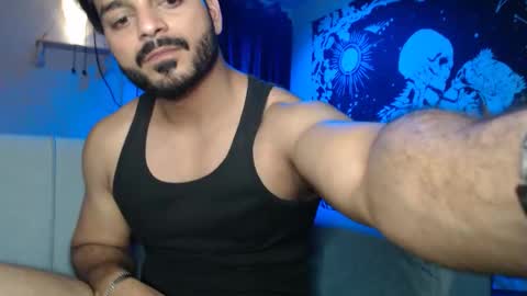 Snapshot of travisandnina chatting on 02.22.26 travisandnina online show from 02.22.26