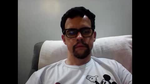 Snapshot of trcarvalho chatting on 10.26.25 trcarvalho online show from 10.26.25