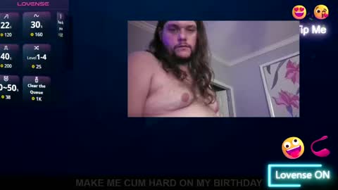 Snapshot of trea2139 chatting on 05.12.26 Trea online show from 05.12.26