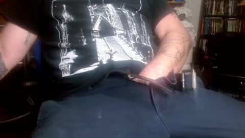 Dilly Dally online show from 03.31.26