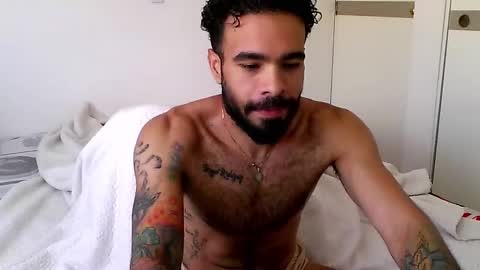 Snapshot of treborshunter chatting on 02.26.25 Hunter man online show from 02.26.25