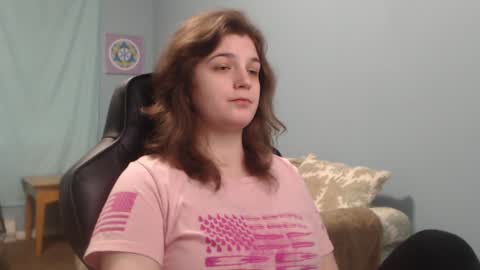 Snapshot of treejeanne chatting on 12.20.24 TreeJeanne online show from 12.20.24