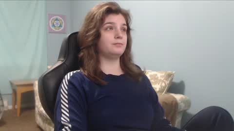 Snapshot of treejeanne chatting on 12.28.24 TreeJeanne online show from 12.28.24