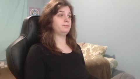 Snapshot of treejeanne chatting on 01.27.25 TreeJeanne online show from 01.27.25