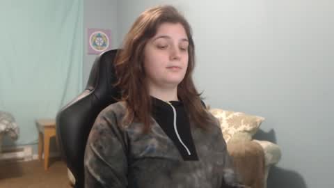 Snapshot of treejeanne chatting on 01.30.25 TreeJeanne online show from 01.30.25