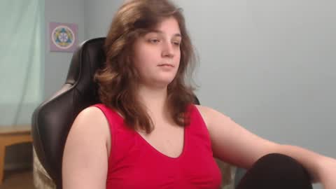 Snapshot of treejeanne chatting on 02.05.25 TreeJeanne online show from 02.05.25