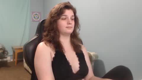 Snapshot of treejeanne chatting on 02.23.25 TreeJeanne online show from 02.23.25