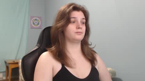 Snapshot of treejeanne chatting on 02.25.25 TreeJeanne online show from 02.25.25