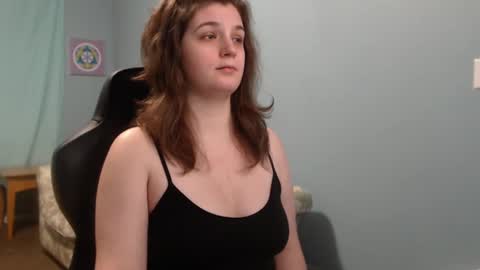 Snapshot of treejeanne chatting on 02.27.25 TreeJeanne online show from 02.27.25