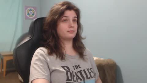 Snapshot of treejeanne chatting on 03.06.25 TreeJeanne online show from 03.06.25