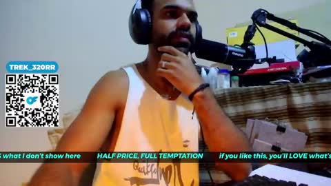 Snapshot of trek320rr chatting on 06.26.26 TREK320RR online show from 06.26.26