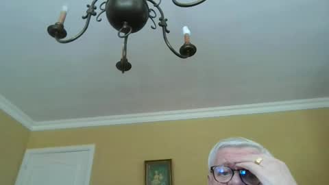 Snapshot of trekbeestje1 chatting on 05.22.26 trekbeestje online show from 05.22.26