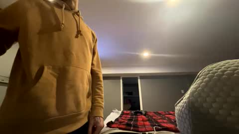 trenttaylor101sexmaster online show from 01.10.26