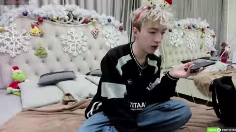 TrevorBenson online show from 12.21.25