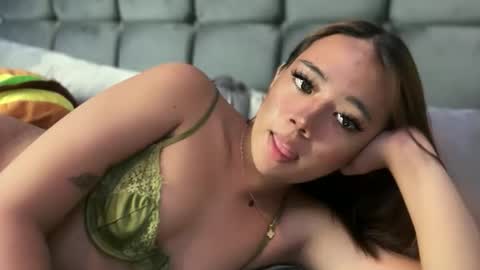 trexie_fucks15 online show from 05.05.26