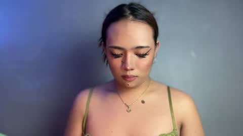 trexie_fucks15 online show from 05.18.26