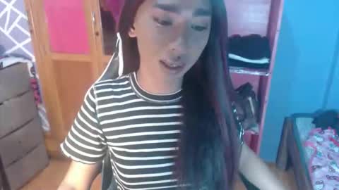 Snapshot of trianglepark chatting on 05.16.26 rosario online show from 05.16.26