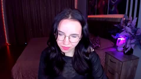TriciaDaisy online show from 06.06.26