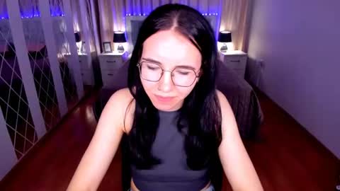 TriciaDaisy online show from 06.13.26