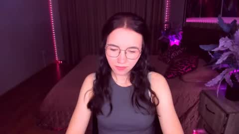 TriciaDaisy online show from 06.20.26
