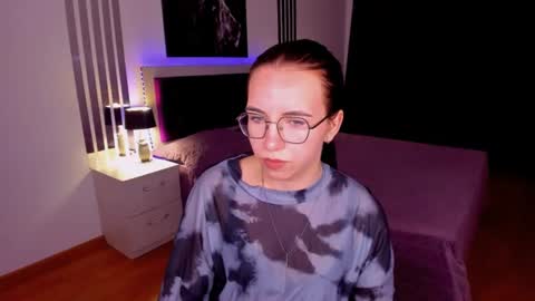 TriciaDaisy online show from 06.23.26