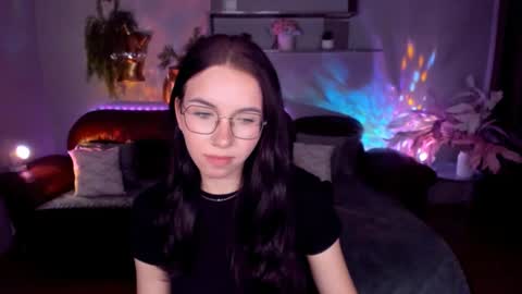 TriciaDaisy online show from 06.29.26