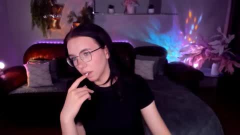 TriciaDaisy online show from 06.29.26
