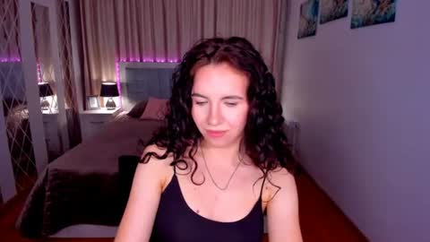 TriciaDaisy online show from 07.24.26