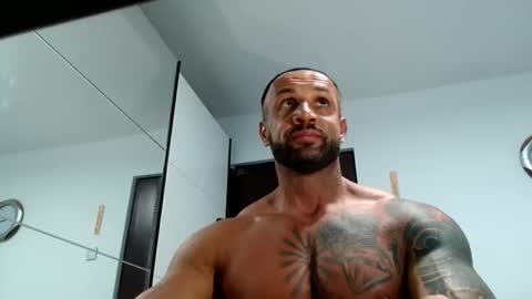 tridentmuscles online show from 11.17.25