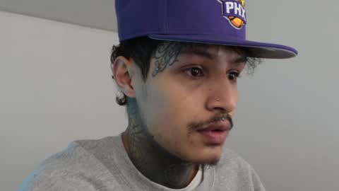 Snapshot of trieone chatting on 12.11.24 - trieone online show from 12.11.24