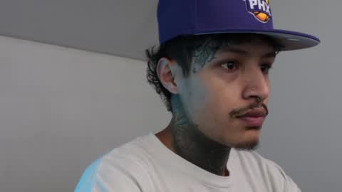 Snapshot of trieone chatting on 02.06.25 - trieone online show from 02.06.25