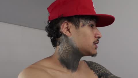 Snapshot of trieone chatting on 02.07.25 - trieone online show from 02.07.25