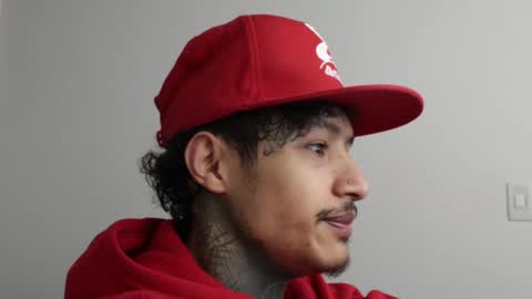 Snapshot of trieone chatting on 02.21.25 - trieone online show from 02.21.25