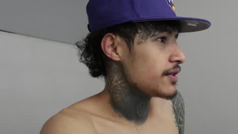 Snapshot of trieone chatting on 03.02.25 - trieone online show from 03.02.25