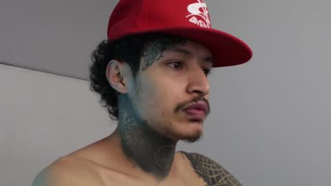 Snapshot of trieone chatting on 03.03.25 - trieone online show from 03.03.25