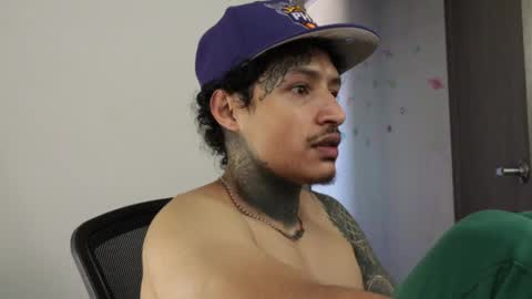 Snapshot of trieone chatting on 09.09.25 - trieone online show from 09.09.25