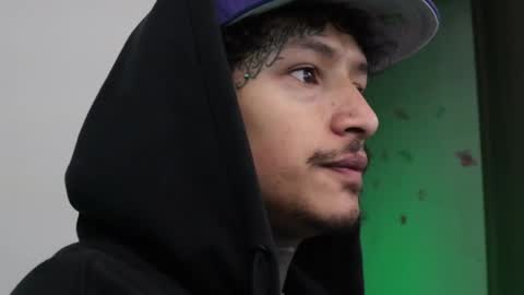 Snapshot of trieone chatting on 12.04.25 - trieone online show from 12.04.25