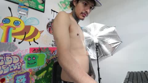 Snapshot of trieone chatting on 01.13.26 - trieone online show from 01.13.26