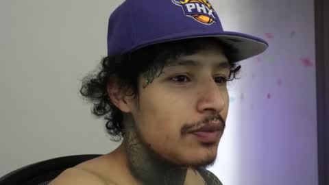 Snapshot of trieone chatting on 01.15.26 - trieone online show from 01.15.26