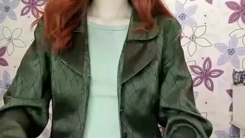 Cate online show from 12.17.25