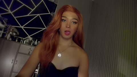 Snapshot of trinityfucksyou chatting on 12.04.24 Ms Ella online show from 12.04.24