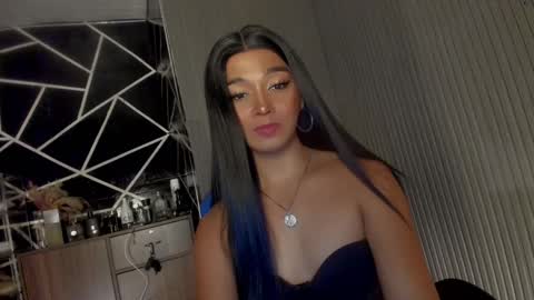 Snapshot of trinityfucksyou chatting on 02.27.25 Ms Ella online show from 02.27.25