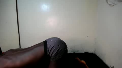 Trisboo5 online show from 12.10.24