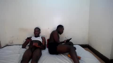 Trisboo5 online show from 01.19.25