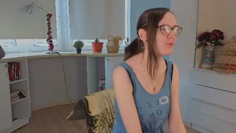 Viola online show from 06.20.26