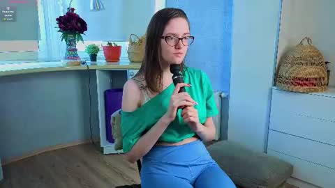 Viola online show from 07.24.26