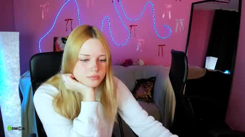 Trixy online show from 04.10.26