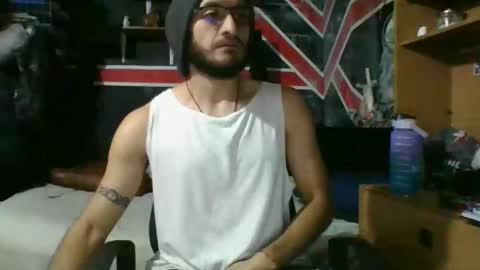 Snapshot of trizquelmen chatting on 01.23.25 Andrew online show from 01.23.25