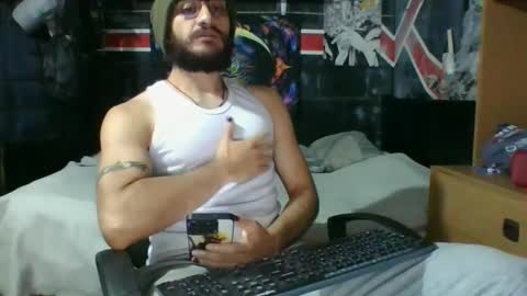 Snapshot of trizquelmen chatting on 02.25.25 Andrew online show from 02.25.25