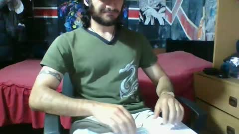 Snapshot of trizquelmen chatting on 09.30.25 Andrew online show from 09.30.25